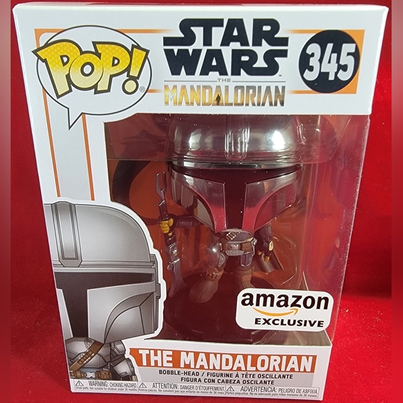 The Mandalorian amazon exclusive funko # 345 (nib) Brand new chrome Mandalorian - Picture 2 of 7